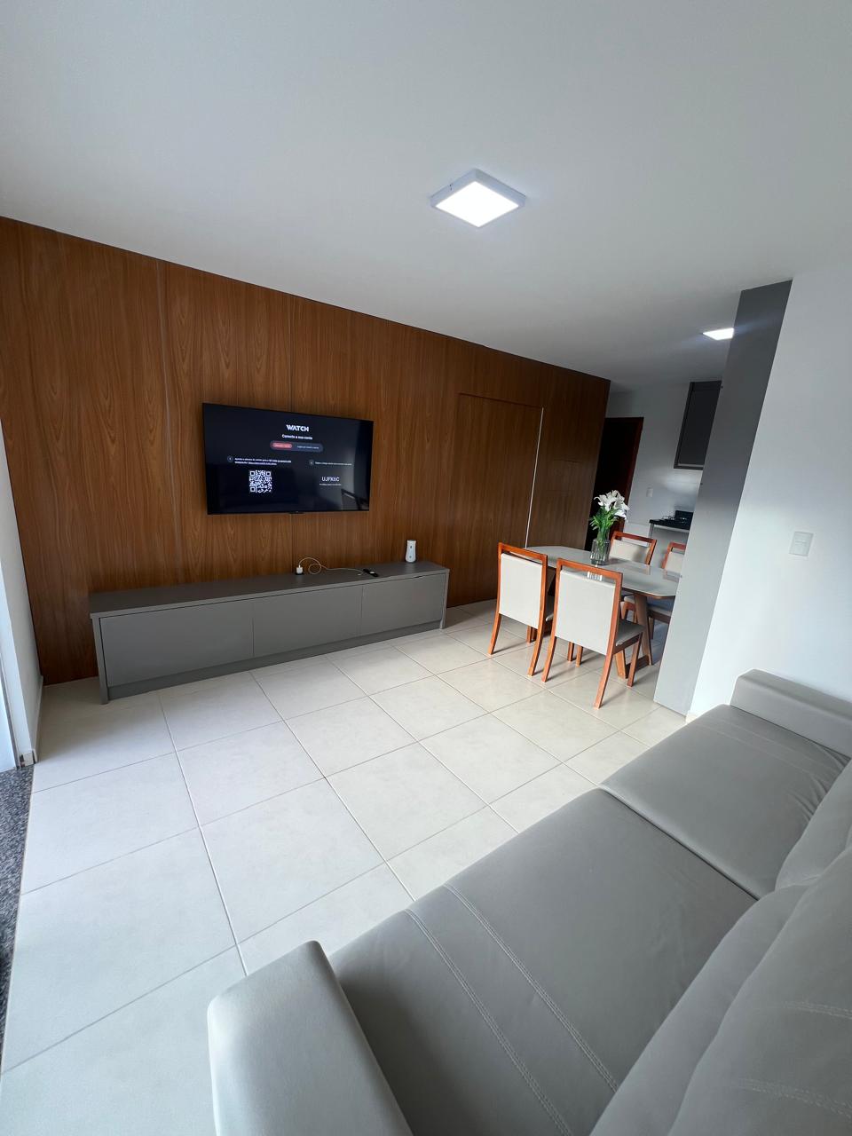 Apartamento á venda Praia de Zimbros - Weng Imóveis Bombinhas